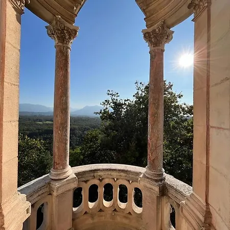 빌라 Domaine De Combelongue *