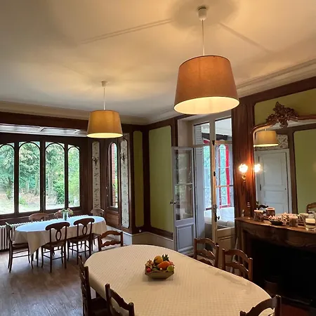 Domaine De Combelongue 빌라